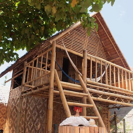 Captain Yut'S Bangalows Koh Lipe Exterior photo
