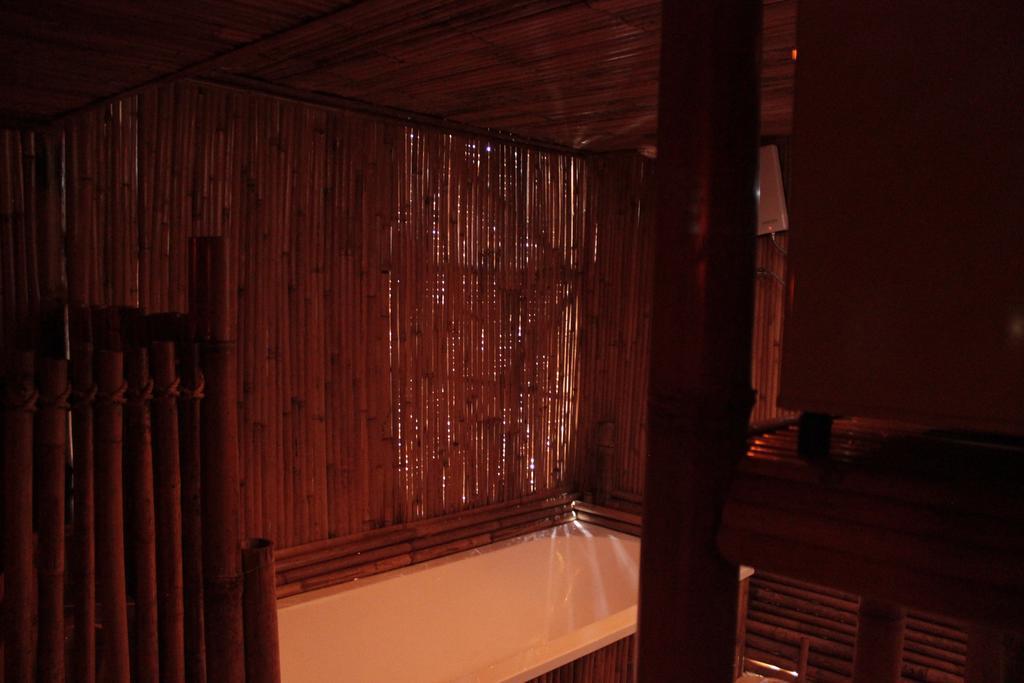 Captain Yut'S Bangalows Koh Lipe Exterior photo
