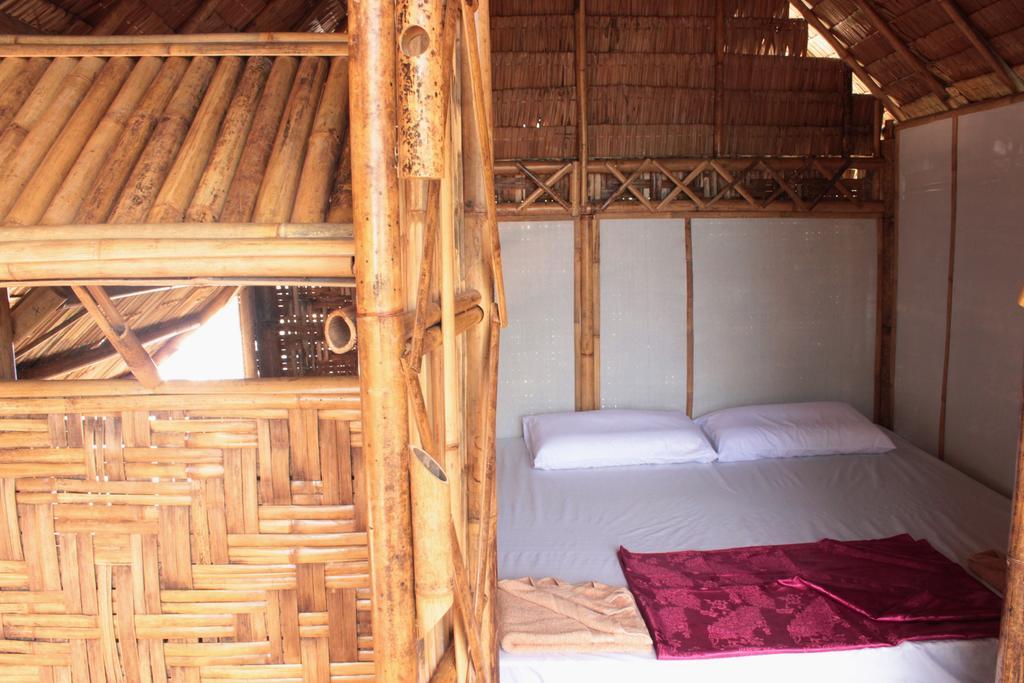 Captain Yut'S Bangalows Koh Lipe Exterior photo
